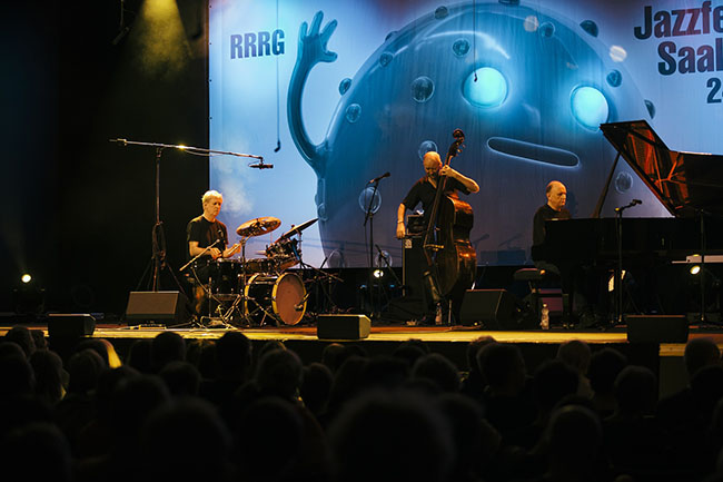 Von_Klangwesen_The Necks (c) MatthiasHeschl_web_1.jpg